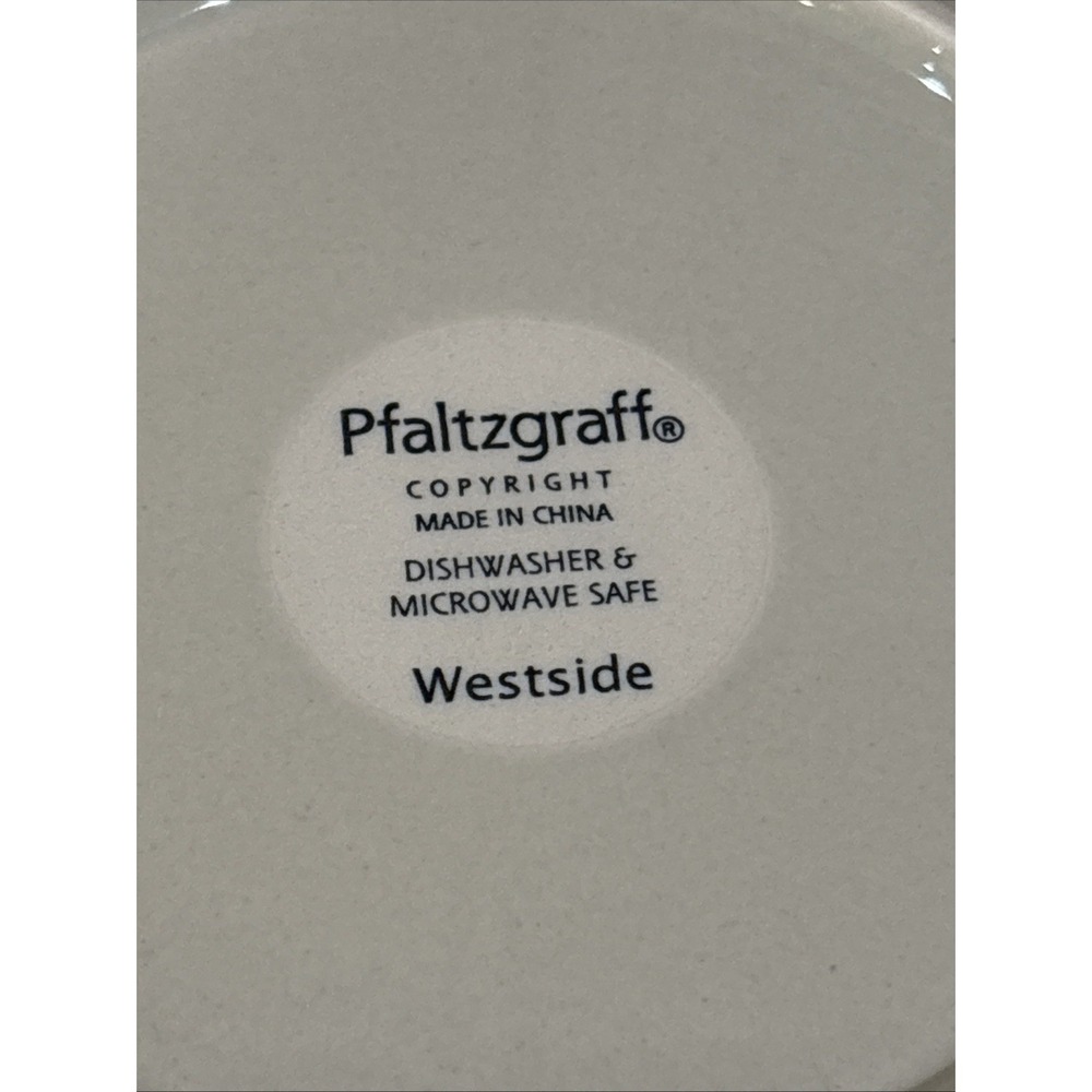 Pfaltzgraff Westside Dinner Plates Cream Flowers Dots on Taupe - Set Of 4 EUC - Picture 9 of 11